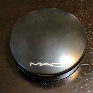 MAC Mineralize Skinfinish Powder - Give Me Sun